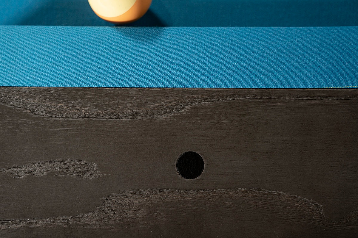 Black round rail sight of the Agriturismo slate pool table.